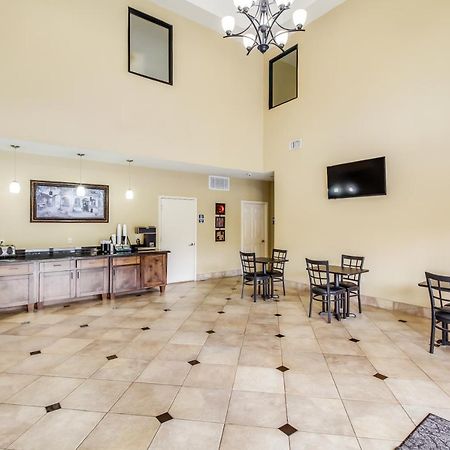 Americas Best Value Inn & Suites Tomball Exteriör bild